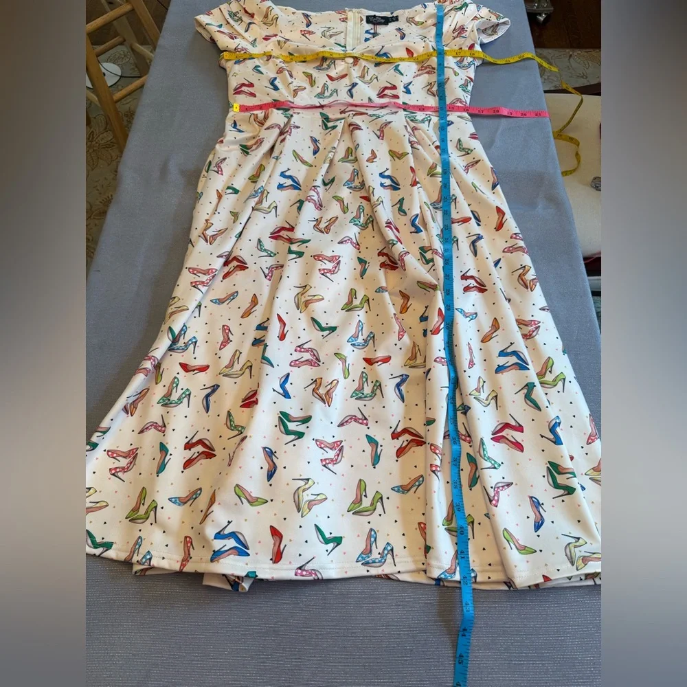 Dolly & Dotty 1950s Cream & Multicolor Heels Lily Swing Dress NWT Sz 10 - Picture 7 of 8